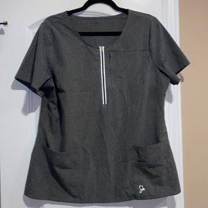 ✨ Zipper Scrub Top ✨